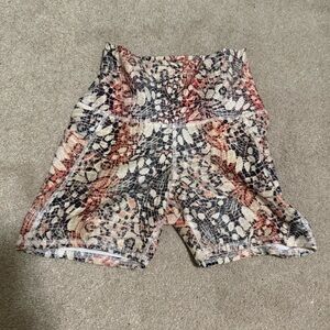 Stylish Women's Athletic Shorts - Multicolor